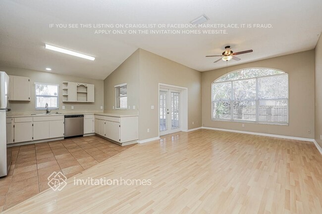 Photo - 1900 Woodcut Dr