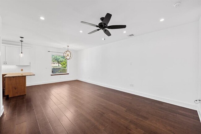 Photo - 3521 Convict Hill Rd