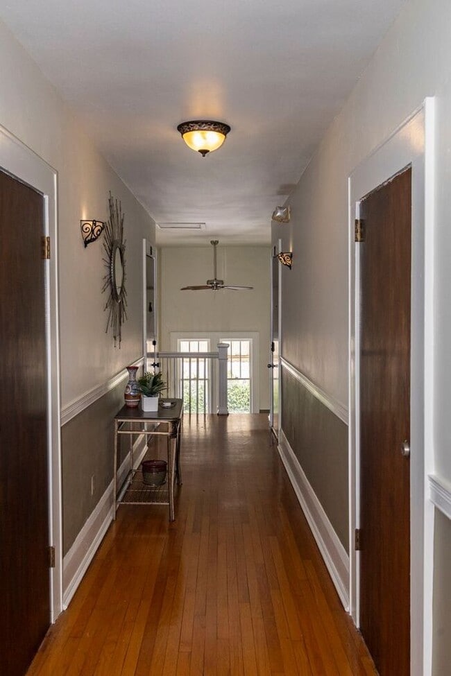 Photo - Charming Downtown Orlando 1/1 Corner Condo Near Lake Eola!