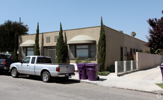 Photo - 433 Ohio Ave #8