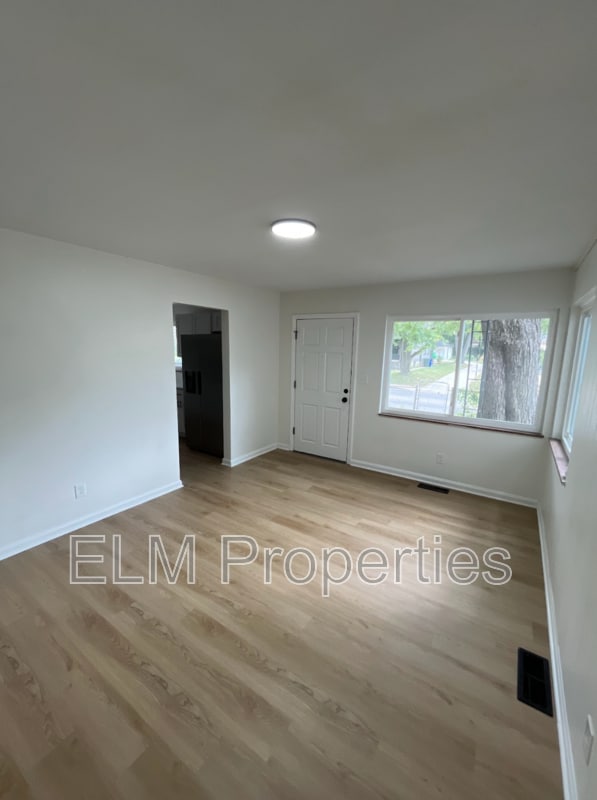 Photo - 1177 Lockbourne Rd