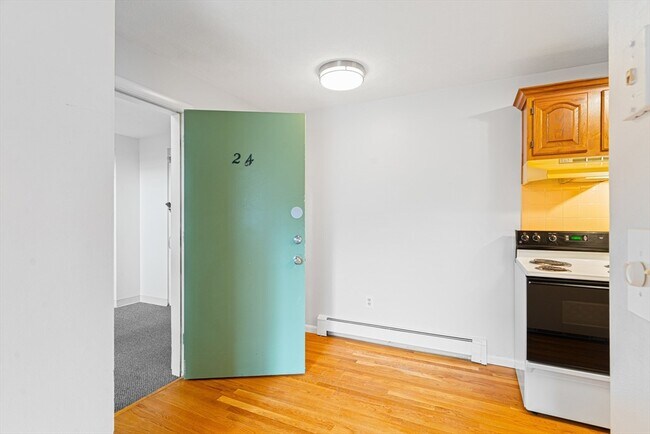 Photo - 295 Main St Unit 24