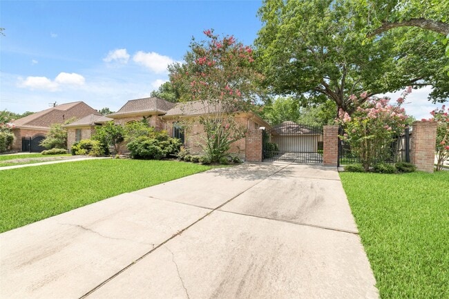 Photo - 11838 Riverview Dr