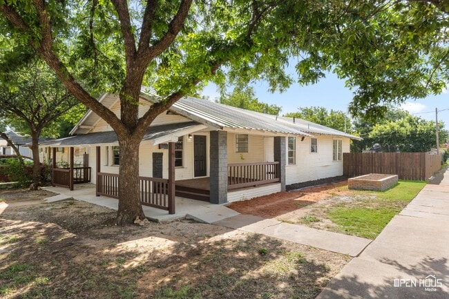 Photo - 1415 Fillmore St
