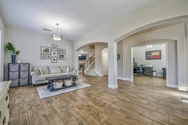 Photo - 1109 Brandy Ct