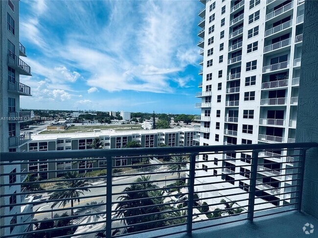 Building Photo - 1776 Polk St Unit 817 Rental