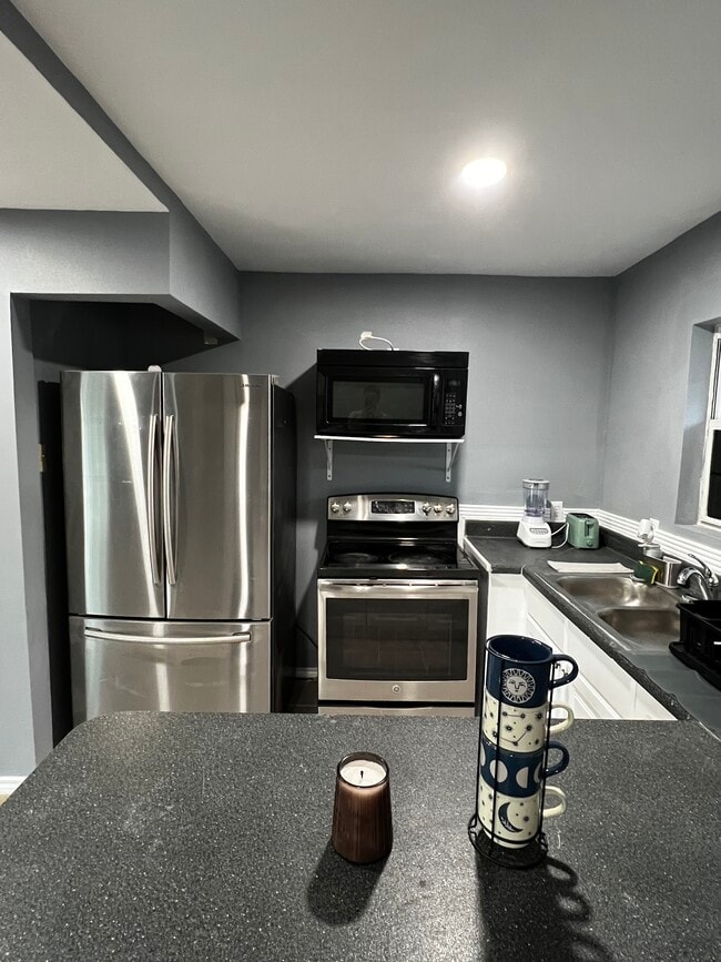 Photo - 311 McFadden Dr Unit #5