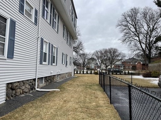 Photo - 57 Vale St Unit 2