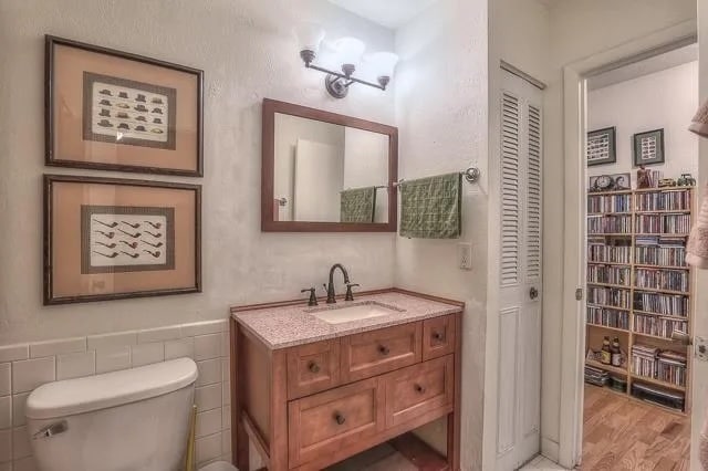 Photo - 810 Bellevue Rd