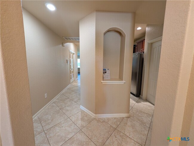 1337 Lauren St