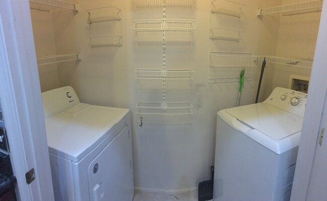 laundry room / pantry - 1591 Spring Gate Dr Unit 3413