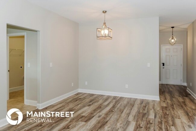 Photo - 246 Fenrose Dr