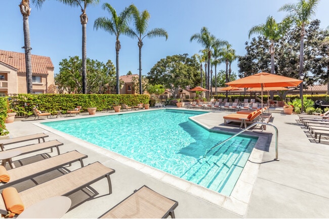 San Leon Villa Apartment Homes