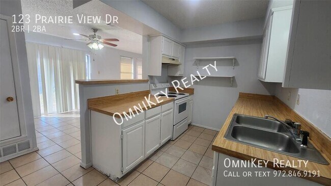 Photo - 123 Prairie View Dr