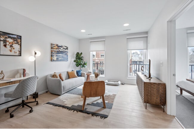 Photo - Center & Stone