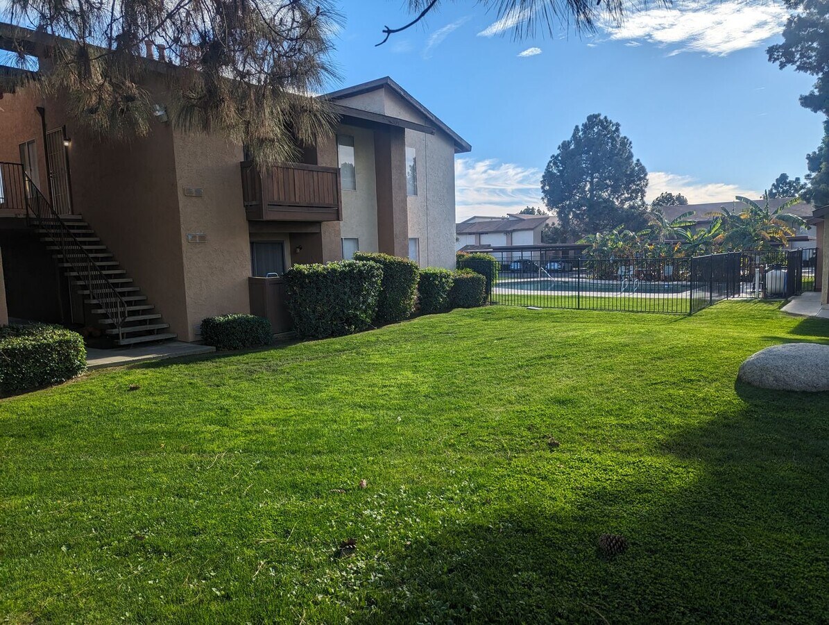 Photo - 730 James Rd Unit #25