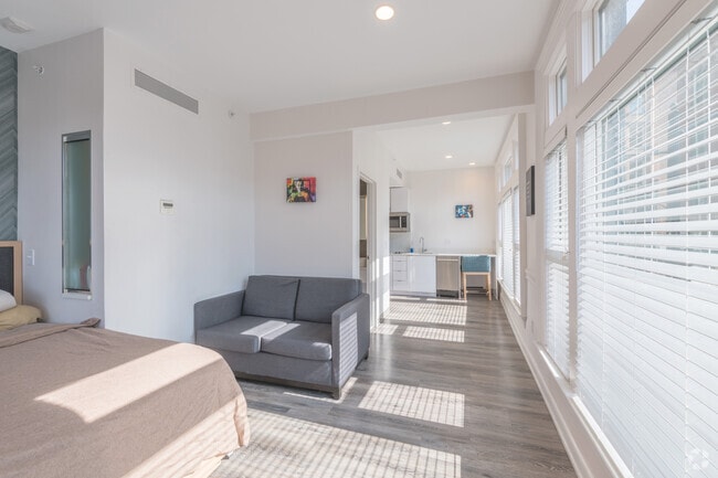 Studio - 350 SF
