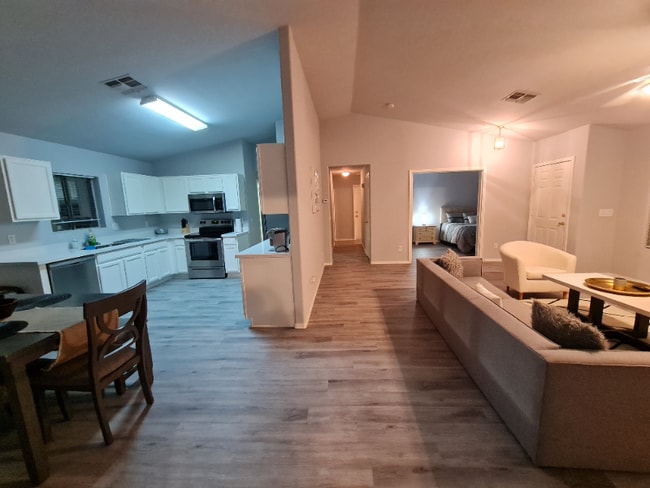 Photo - 11305 W Pinehollow Dr