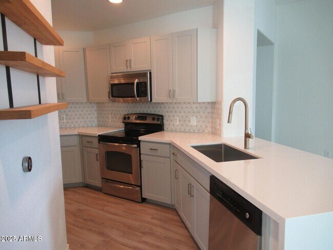 Photo - 11640 N Tatum Blvd Unit 2011