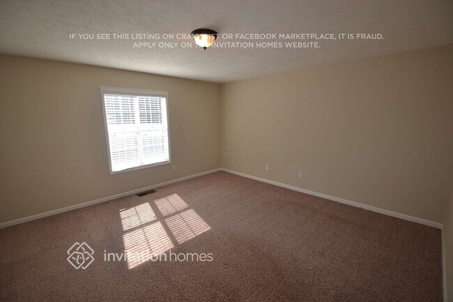 Photo - 1310 Creekwood Cove