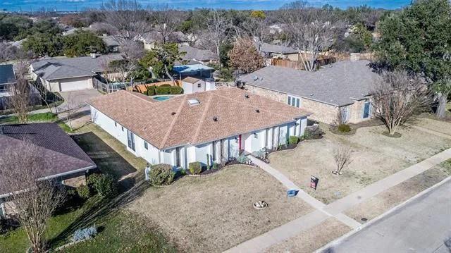 Photo - 1101 N Park Dr