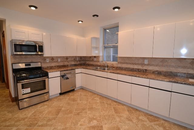 Photo - 4118 N Ashland Ave Unit M01H