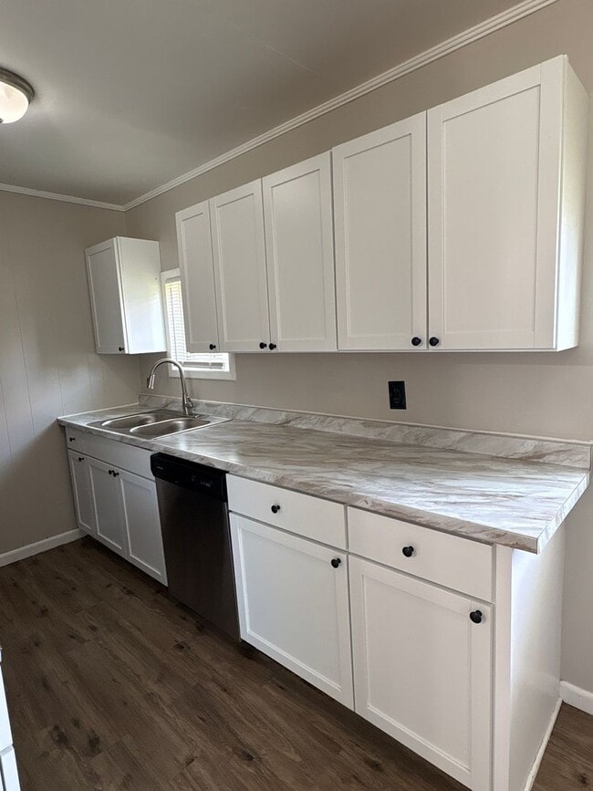 408 3rd Ave NW Unidad B
