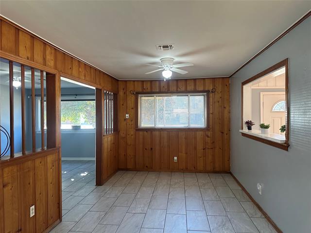 Photo - 810 Poleman Rd