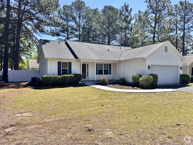 Building Photo - 245 Woodgreen Dr Rental