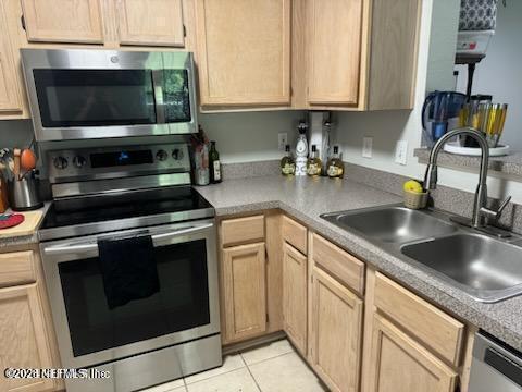 7701 Timberlin Park Blvd Unidad 837