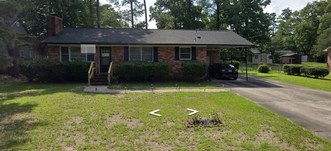 Building Photo - D.Jackson Family Estate Rental