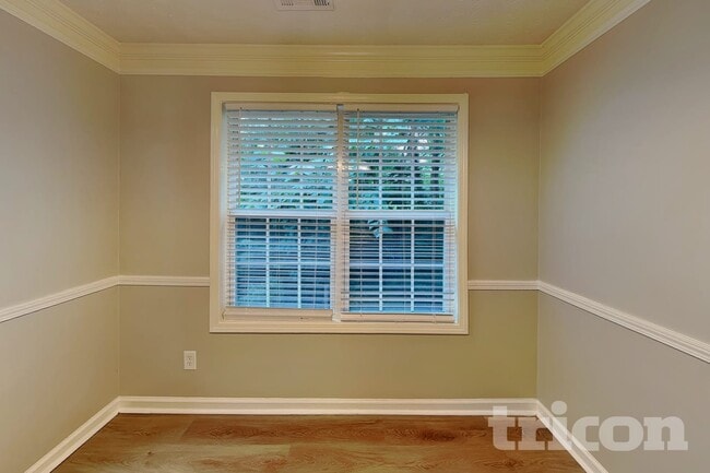 Photo - 1455 Enchanted Forest Dr