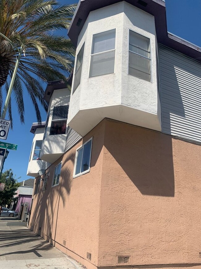 Building Photo - meh848 Unit 1405A Rental