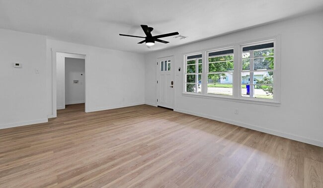 Photo - Spacious 3 Bed, 2 Bath Home in Waco