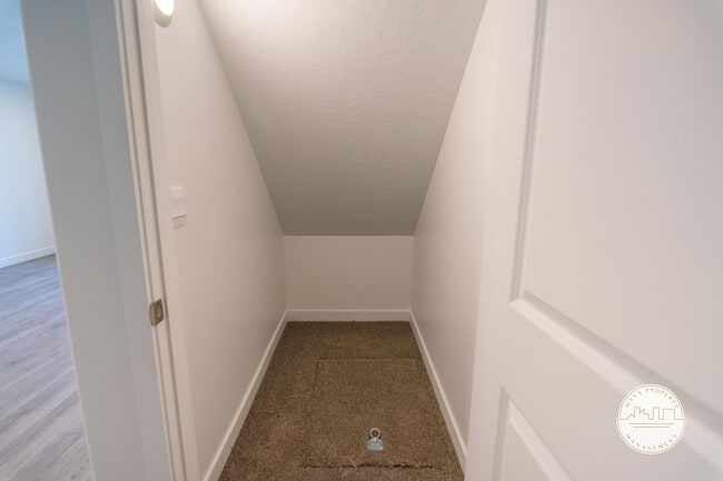 Photo - 3-Bed 2-Bath Townhome In Spanish Fork With Luxurious Amenities!