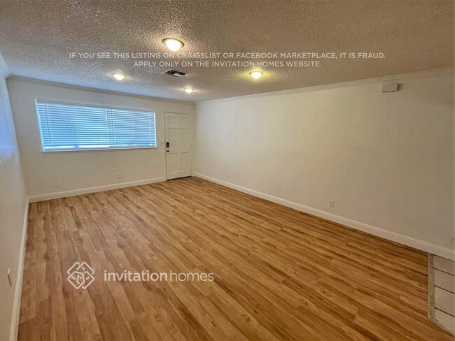 Photo - 14455 E Juniper Ave