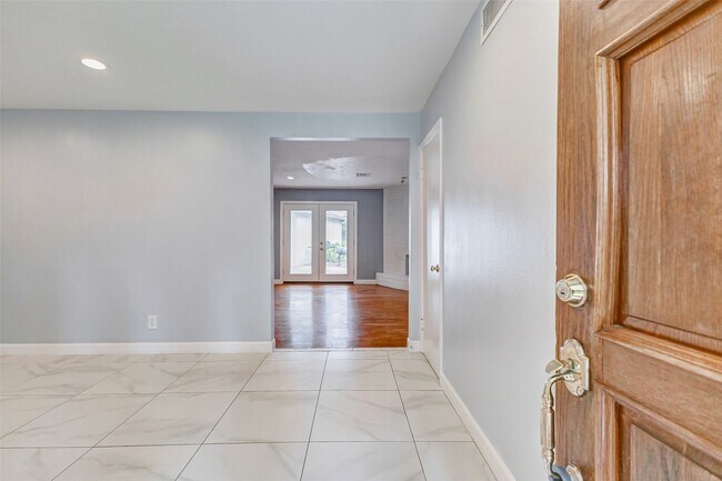 Photo - 10062 Haddington Dr