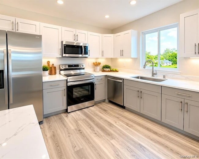 16 Dowd St Unit 305