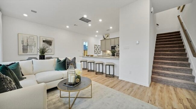 Photo - 630 Aspen Falls Ct