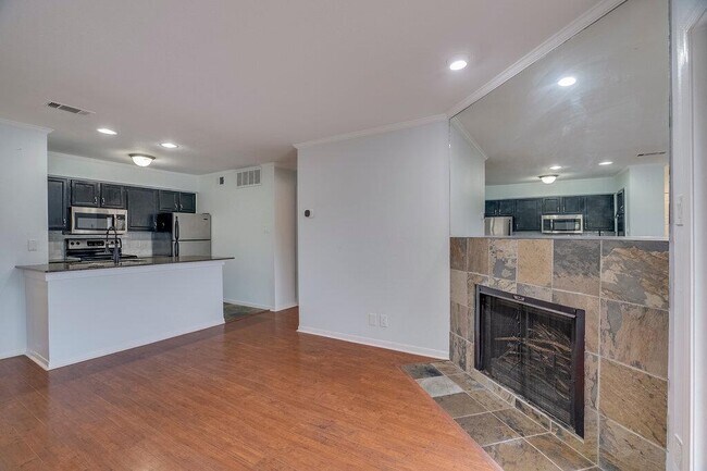 Photo - 8888 Tallwood Dr Unit 2206