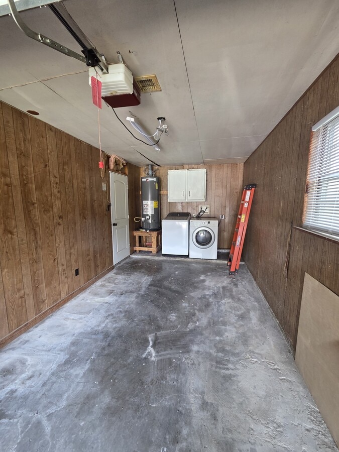 Photo - 2995 Wier Dr