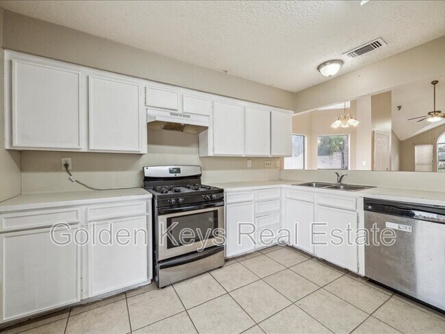 Photo - 10743 Staghill Dr