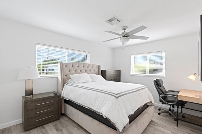 Photo - 226 SW 13th Ave