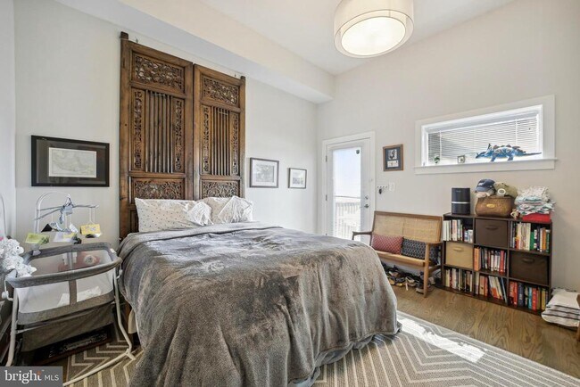 Photo - 3815 14th St NW Unidad 6