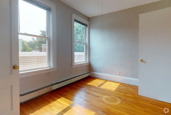 Building Photo - 562 Green St Unit Green St Rental