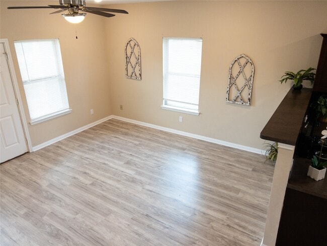 Building Photo - 3986 Avenue B