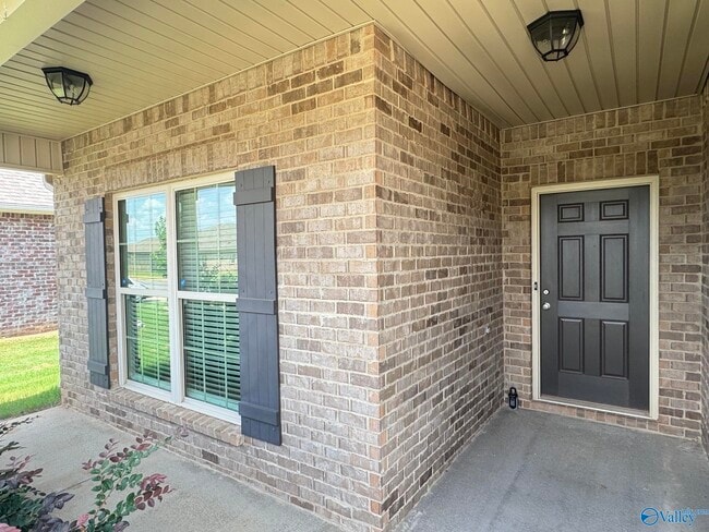 Photo - 151 Williams Pointe Boulevard SW