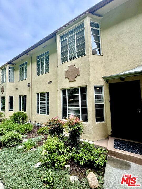 50 Elm Ave Unit 5