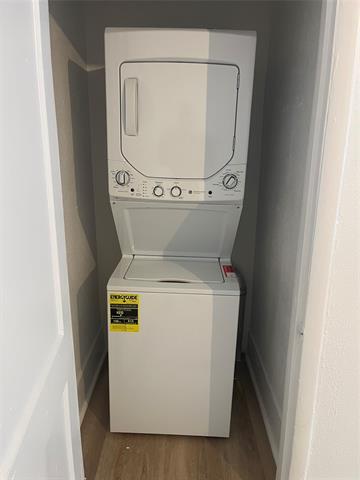 Photo - 918 W Eighth St Unit 2