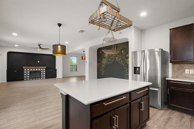 Photo - 243 Mancos Dr